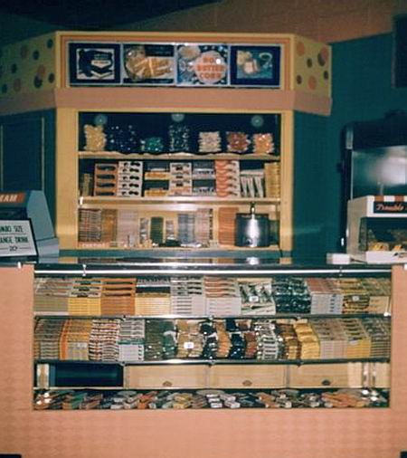 Atlas Theatre - Candy Counter From Steve Bielawski (newer photo)